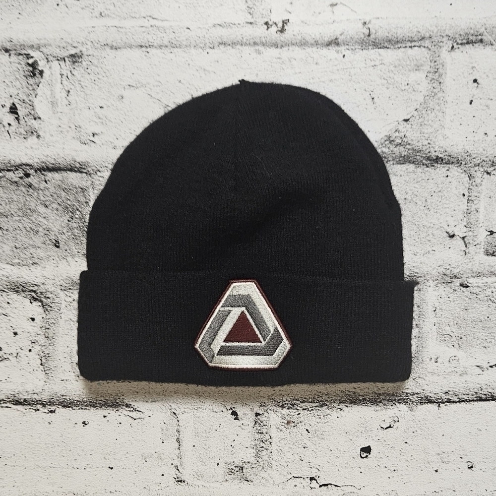 Call of Duty Infinite Warfare Logo Beanie Hat Black Knit Toque